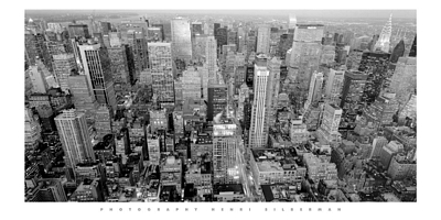 Looking Up Fifth Avenue