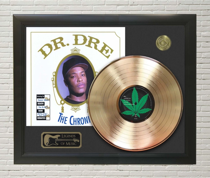 Dr Dre - the Chronic Framed Gold Lp Display